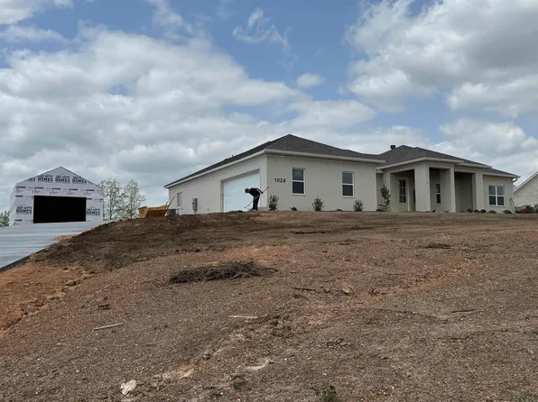 1024 Creekwood Cir, Bauxite, AR 72011