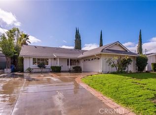 24054 Highlander Rd, West Hills, CA 91307