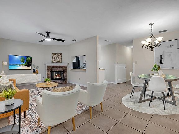 3rd image of 2137 Victory Garden Ln