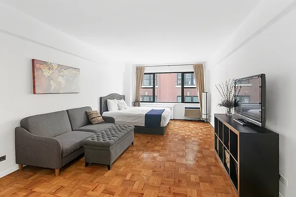 Sold by M&M Homes Inc. | media 1