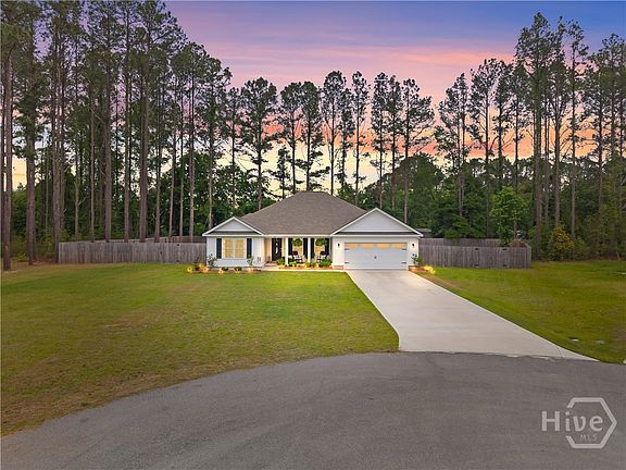 2nd image of 343 Tallulah Bend