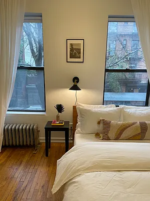 Rented by Oxford Property Group | media 12