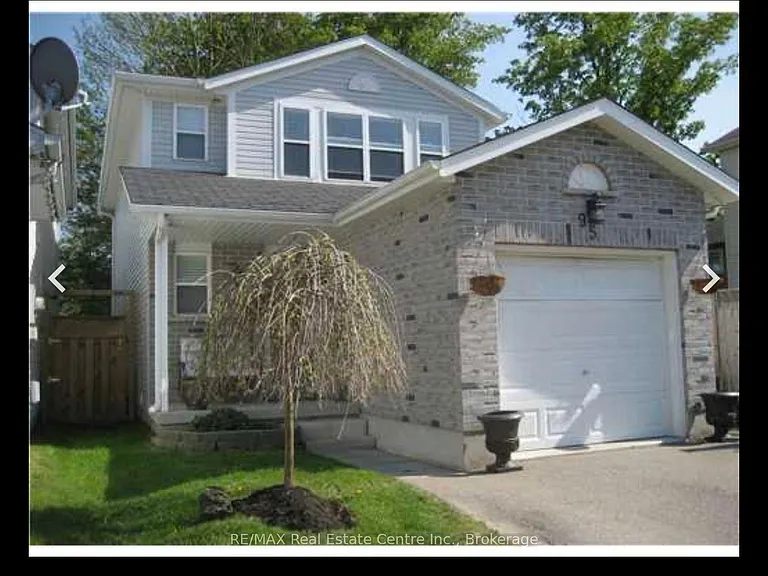 95 Westmeadow Dr — Photo 1