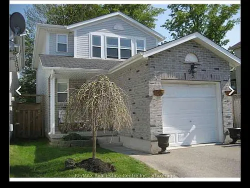 95 Westmeadow Dr Photo 1