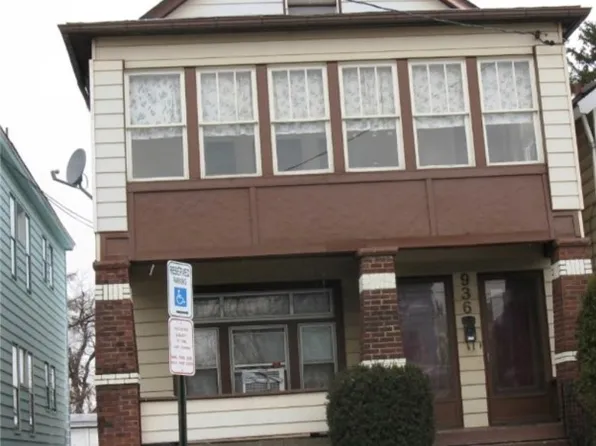 934 E 8th St, Erie, PA 16503