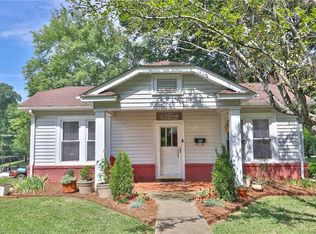 150 Harris Ave, Elkin, NC 28621