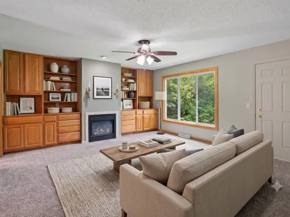 1108 Highland Ave, Northfield, MN 55057
