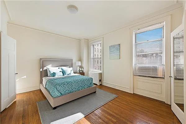 Sold by Exclusive Properties Sotheby's International Realty | media 12