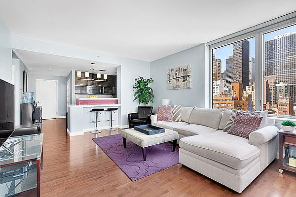 1st image of 225 E 34th St APT 14B