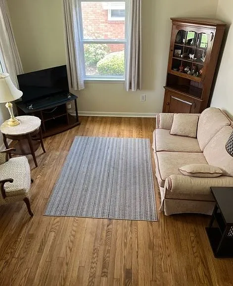 2532 Reading Blvd — Photo 3