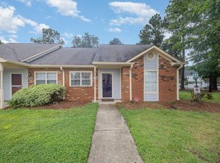 200 Old Spring Hill Ln, Fuquay Varina, NC 27526