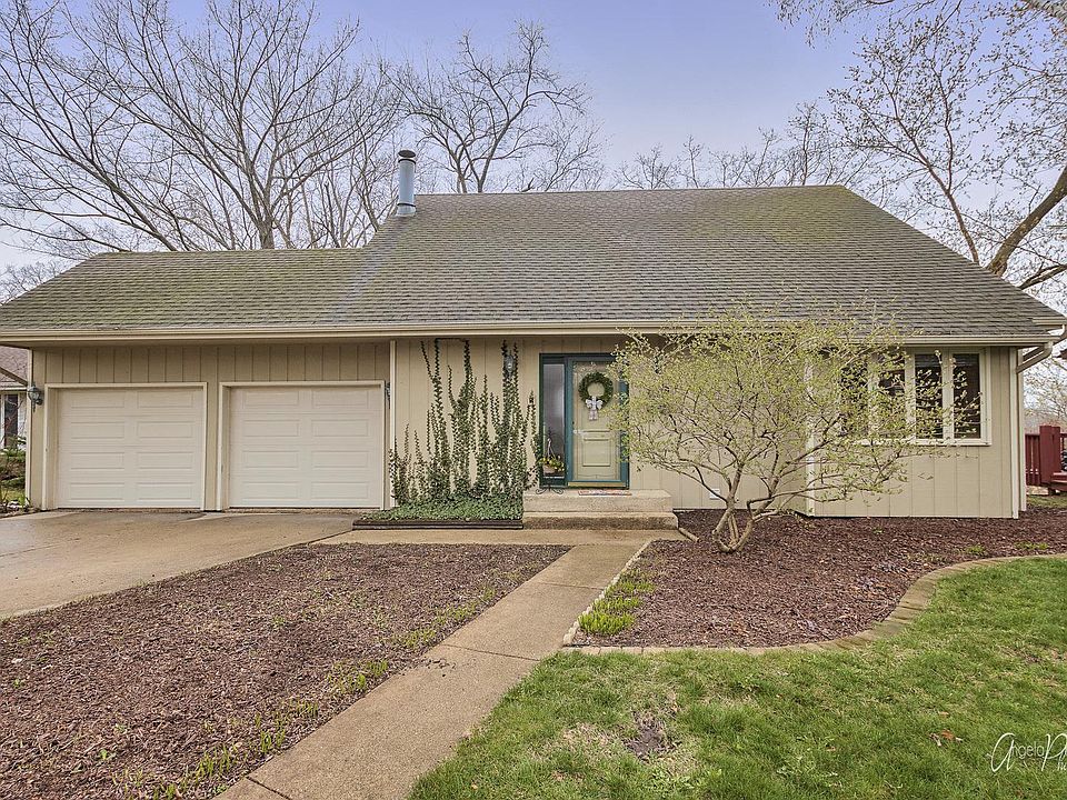 1st image of 2041 Alta Vista Dr