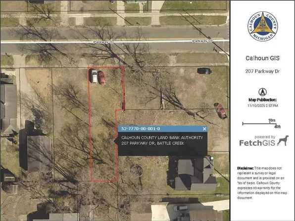 207 Parkway Dr, Battle Creek, MI 49037