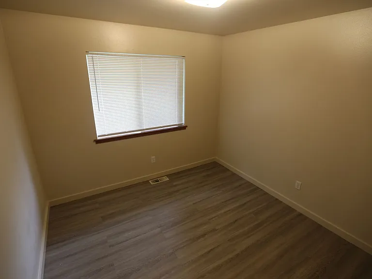 6910 E Crestwood Ct — Photo 10