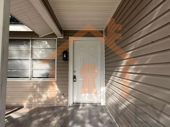 1208 SW 26th St, Lawton, OK 73505