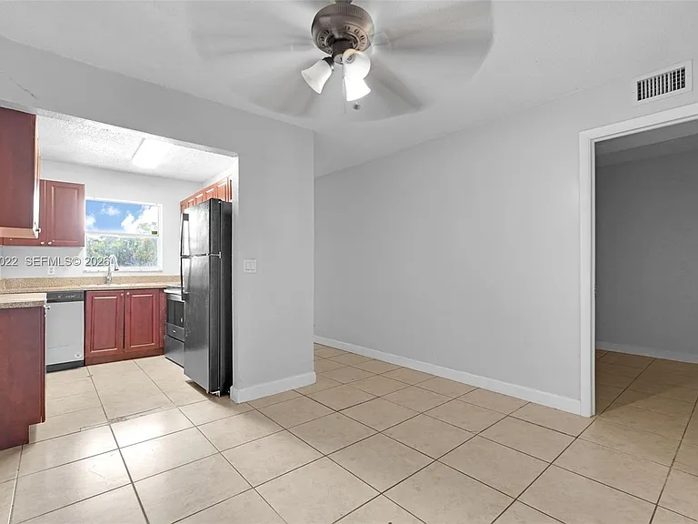 400 NW 65th Ave #213 — Photo 16