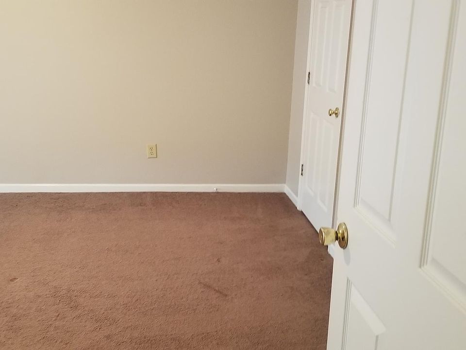 1st image of 3233 Jack Gray Dr