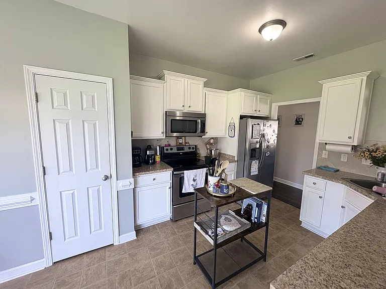 174 Moonstone Ct — Photo 24