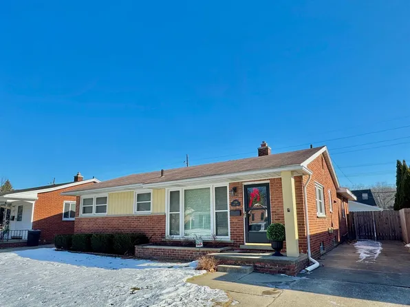 1106 Symes Ct, Royal Oak, MI 48067