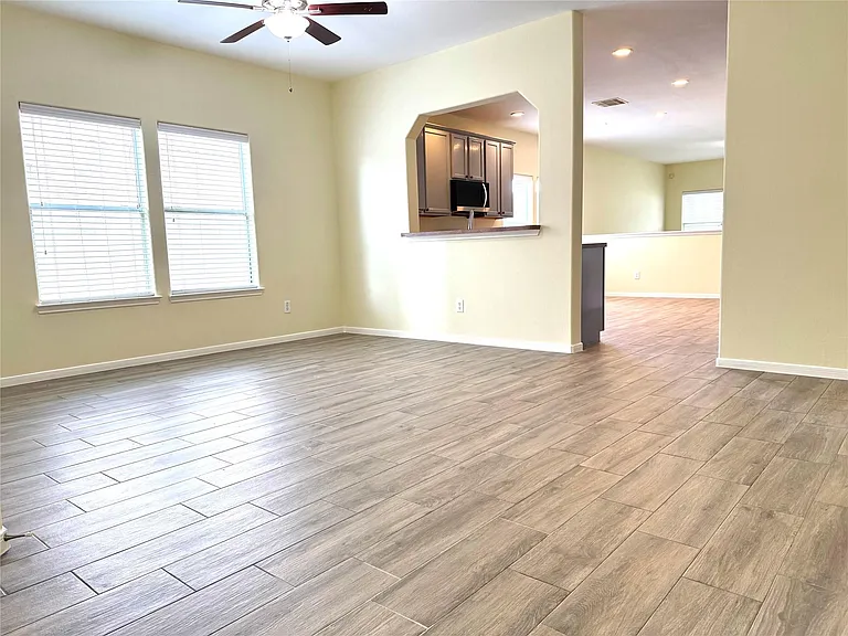 514 New Hope Ln — Photo 2