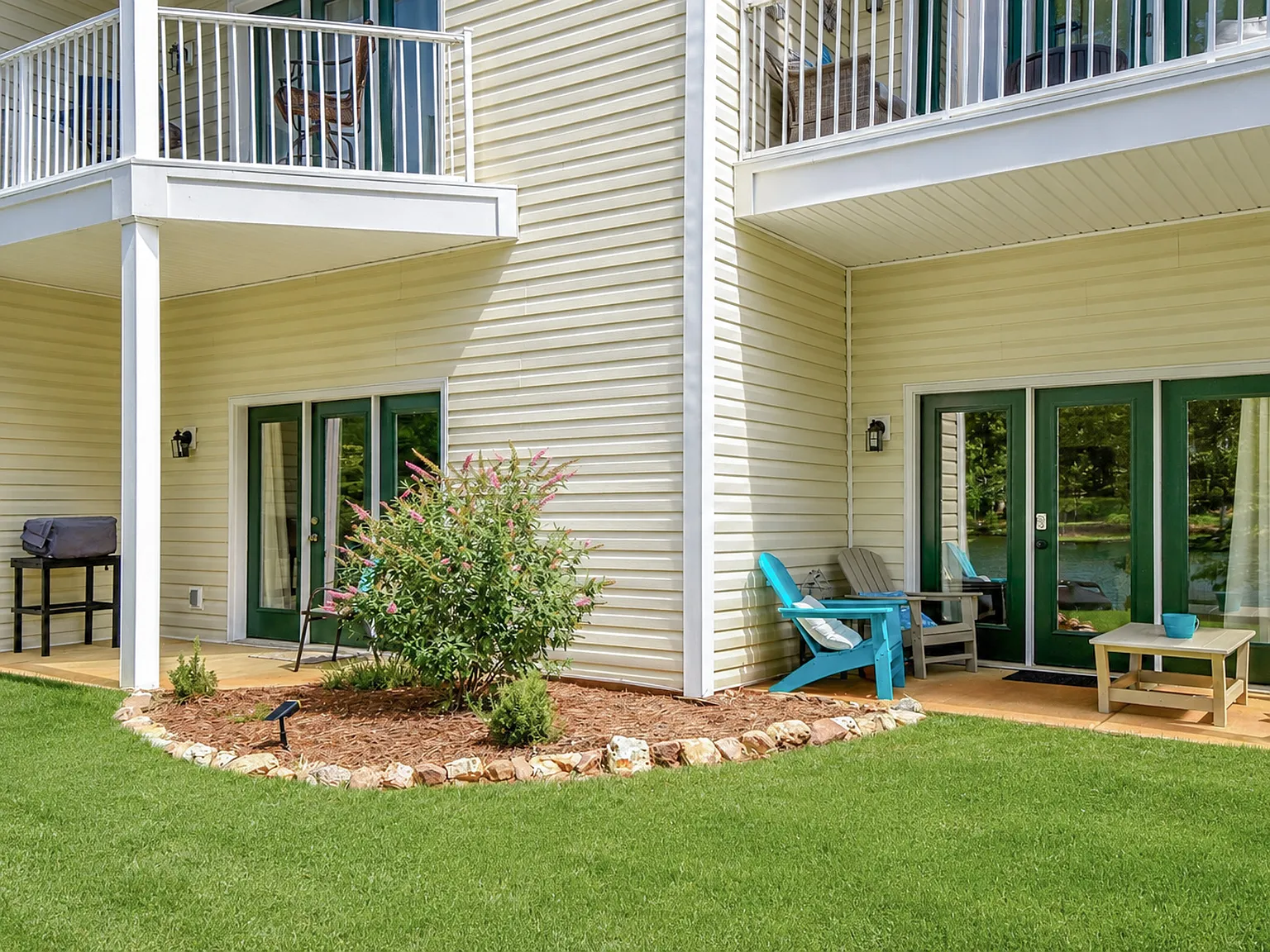 2 bed, 1158 sqft, $3,000 — Photo 2