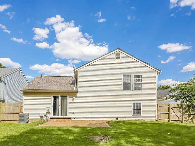 1512 Berkhard Dr — Photo 18