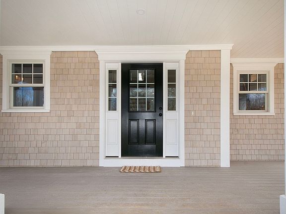 2nd image of 23 Grace Way #23