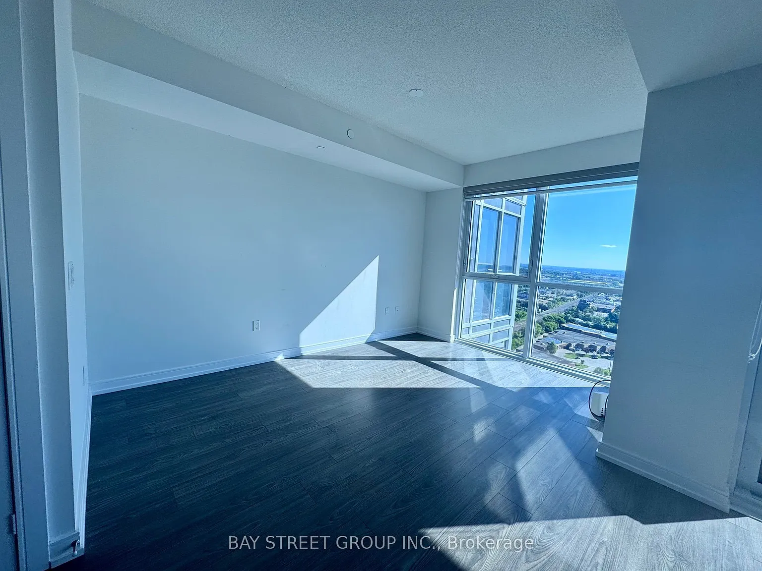 1 bed, $2,200 — Photo 2