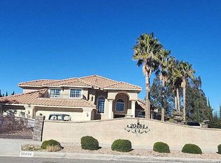 20484 Half Moon Ct, Apple Valley, CA 92308