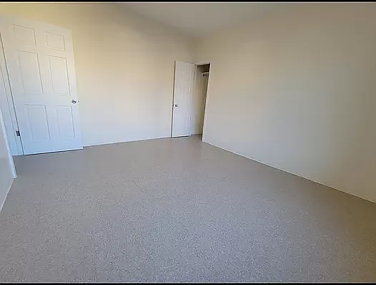 Rented by Voro Purple LLC | media 2