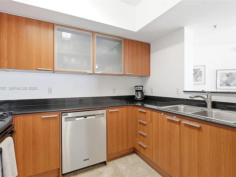 16699 Collins Ave #1804 — Photo 4