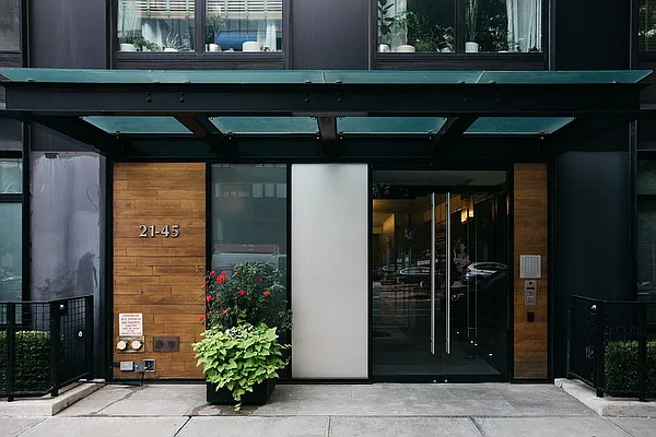 Rented by Corcoran | media 26