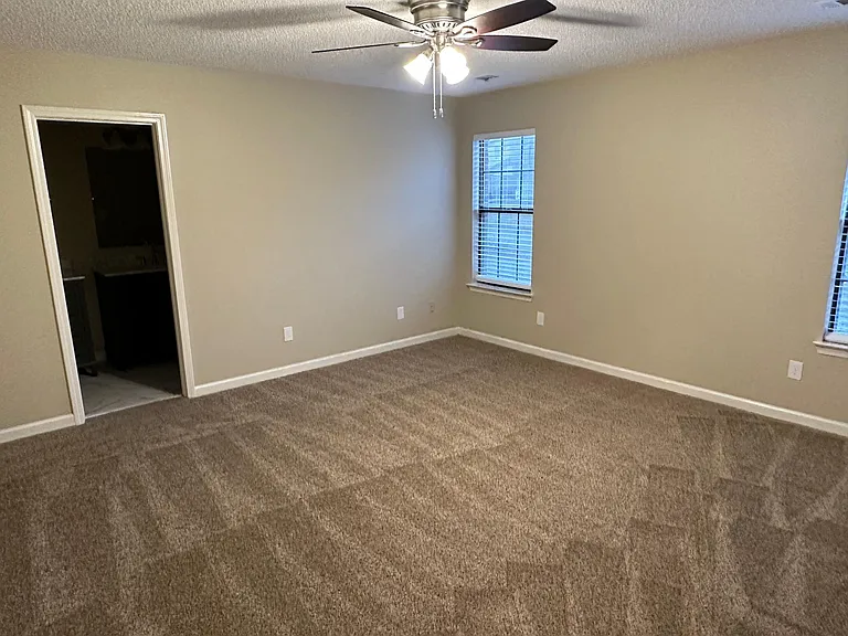 365 Taylors Way — Photo 12