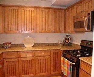 5th image of 600-602 Clarence Ave #1N