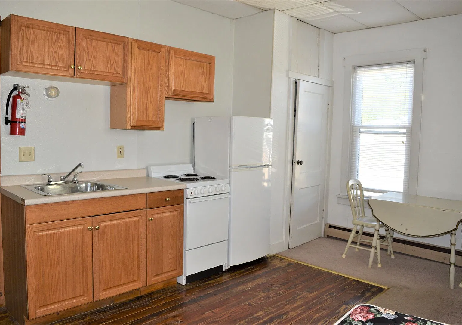 777 apt 1-6 Wayne Ave. — Photo 3