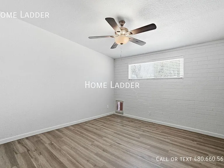 596 W Harding Ave — Photo 18