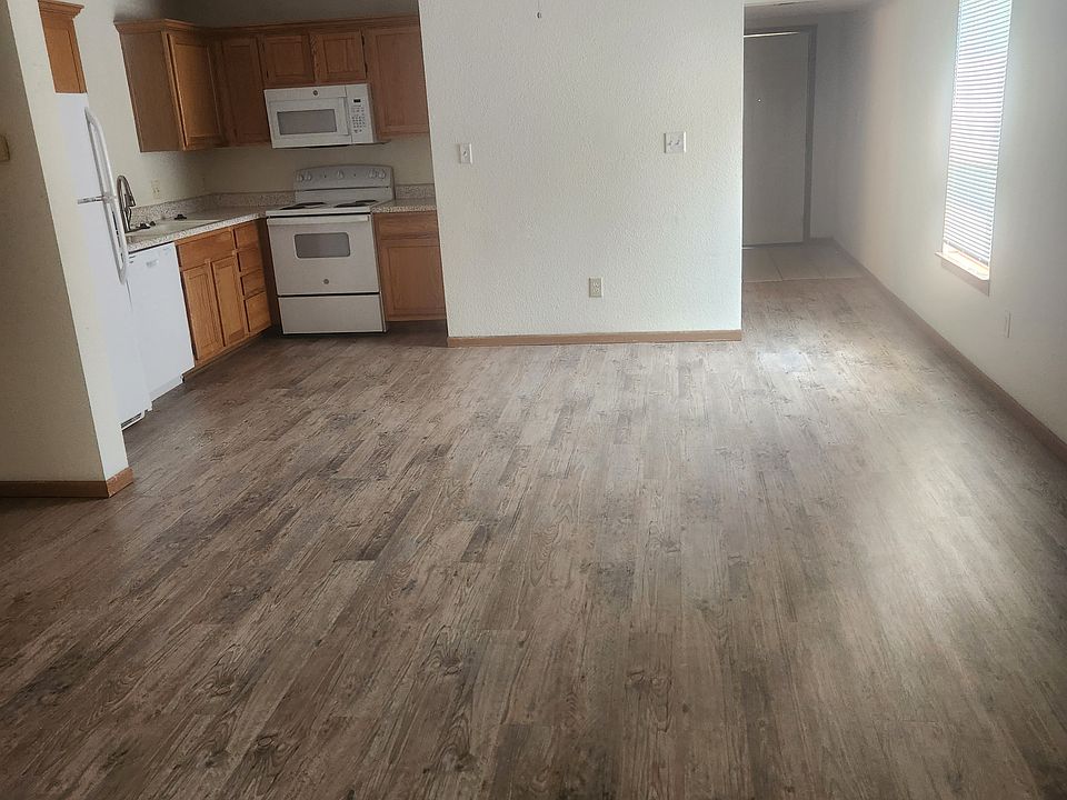 from living room into kitchen/dining room