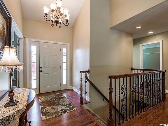 3rd image of 9513 S Morywood Ln