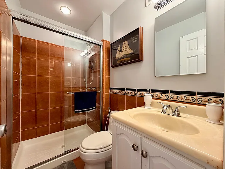 12904 Missionwood Way — Photo 18