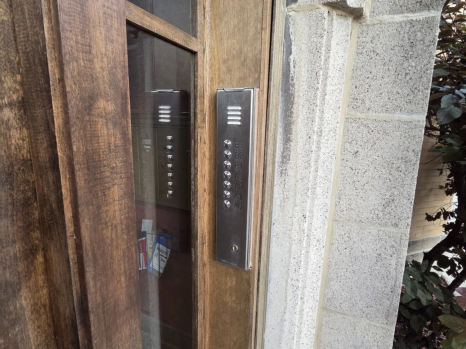 1 bed, 800 sqft, $1,600 — Photo 2