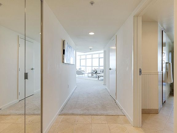 4th image of 1023 Marina Pointe Dr #1023