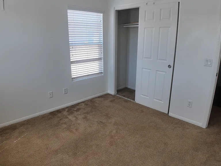 1328 Landmark Ln — Photo 31