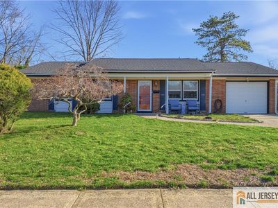 6 Hunterdon Ave, Monroe Township, NJ, 08831
