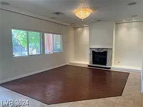 4 bed, 3.0 bath, 2441 sqft, $3,350 — Photo 4