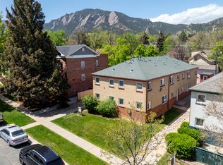 955 16th St APT 1, Boulder, CO 80302