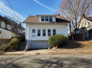 1609 Oxford Ave NW, Canton, OH 44703