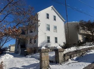 164 Narragansett St, Fall River, MA 02720