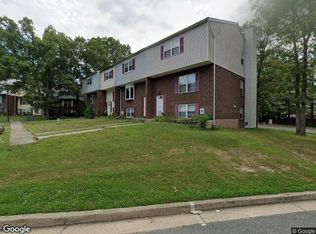 1 Wolf Trap Ct, Baltimore, MD 21236