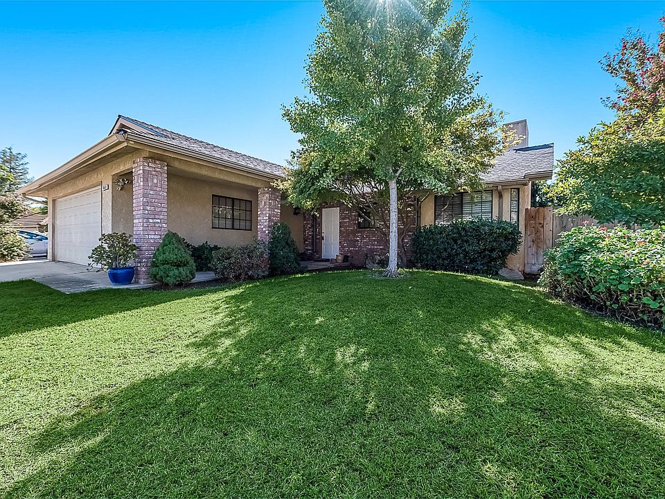 1st image of 1669 E Pryor Dr