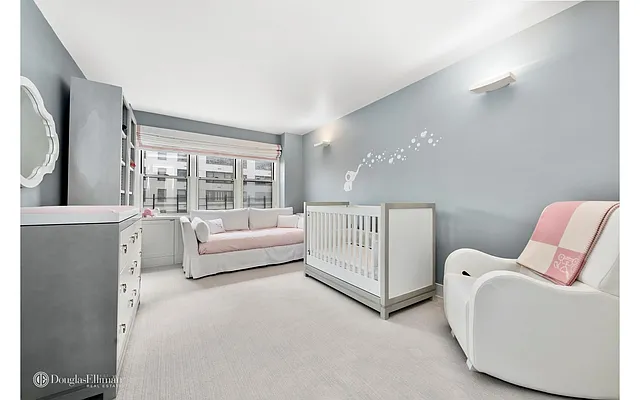 Sold by Douglas Elliman | media 15